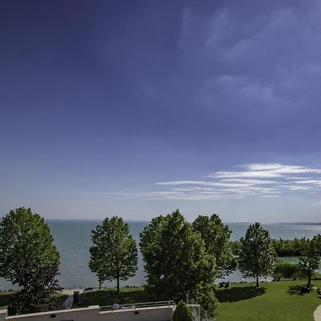 Kenese Bay Garden Resort & Conference Balatonkenese Exteriér fotografie