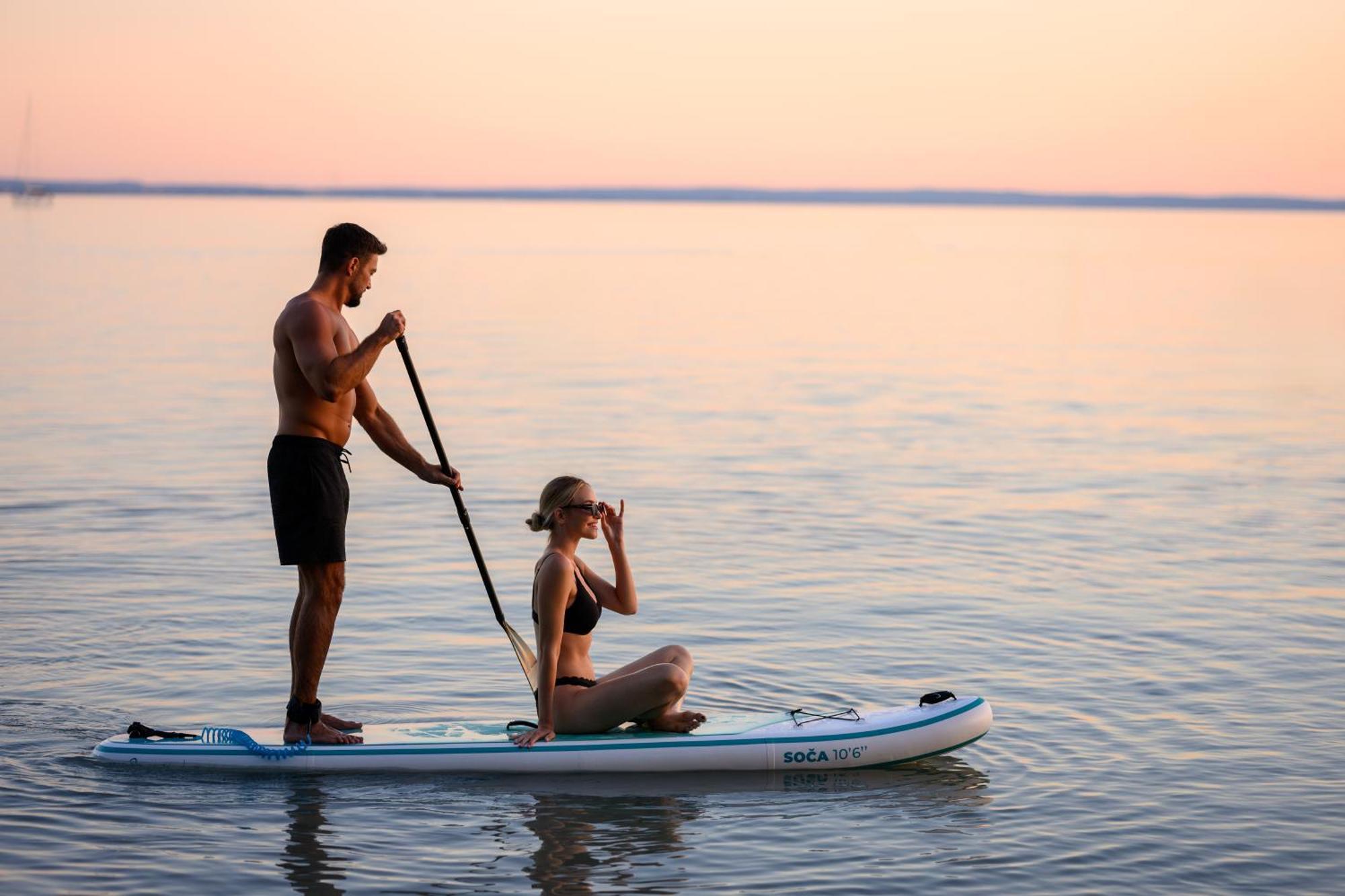 Kenese Bay Garden Resort & Conference Balatonkenese Exteriér fotografie